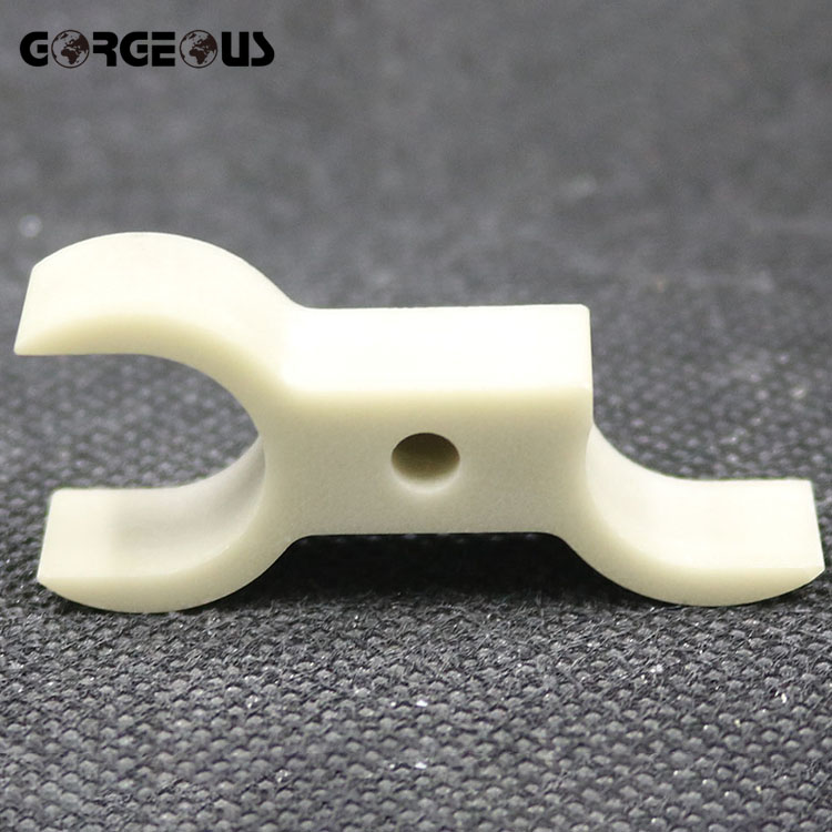 أجزاء سيراميك نتريد الألومنيوم ALN ذات الشكل المخصص للذراع الروبوتية