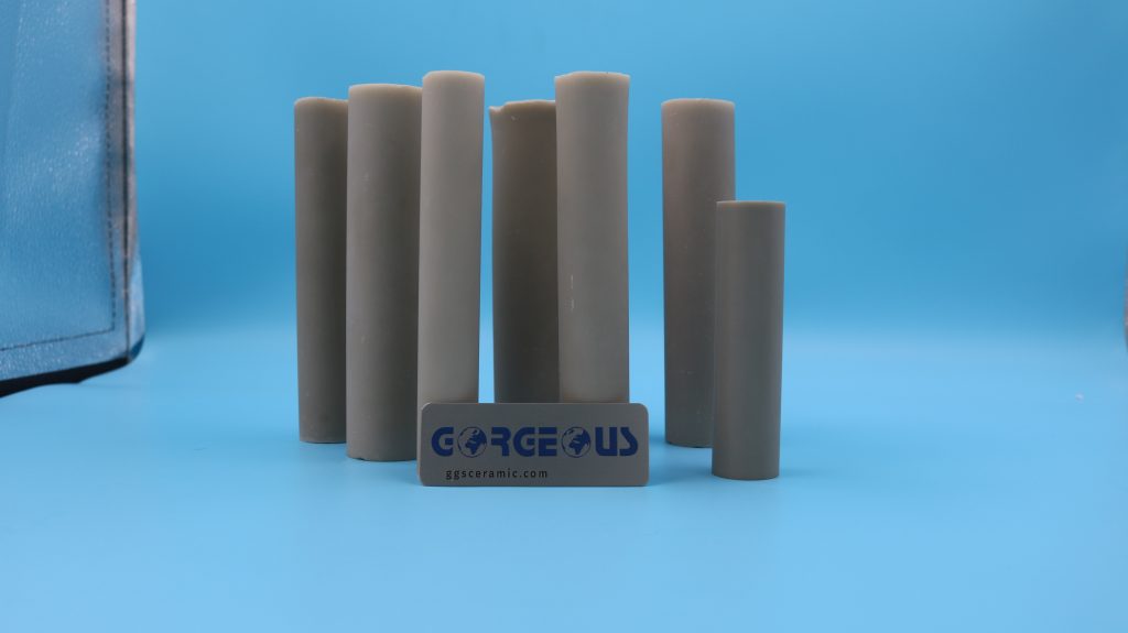 tubes en nitrure d'aluminium