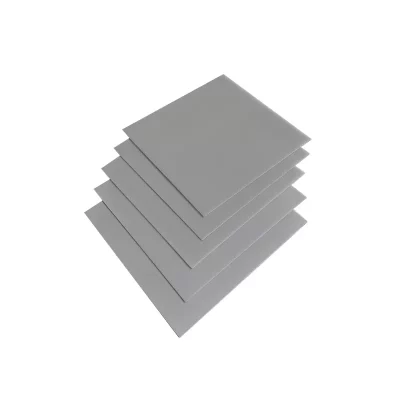 Gravure et découpe laser sur substrats céramiques en nitrure d'aluminium