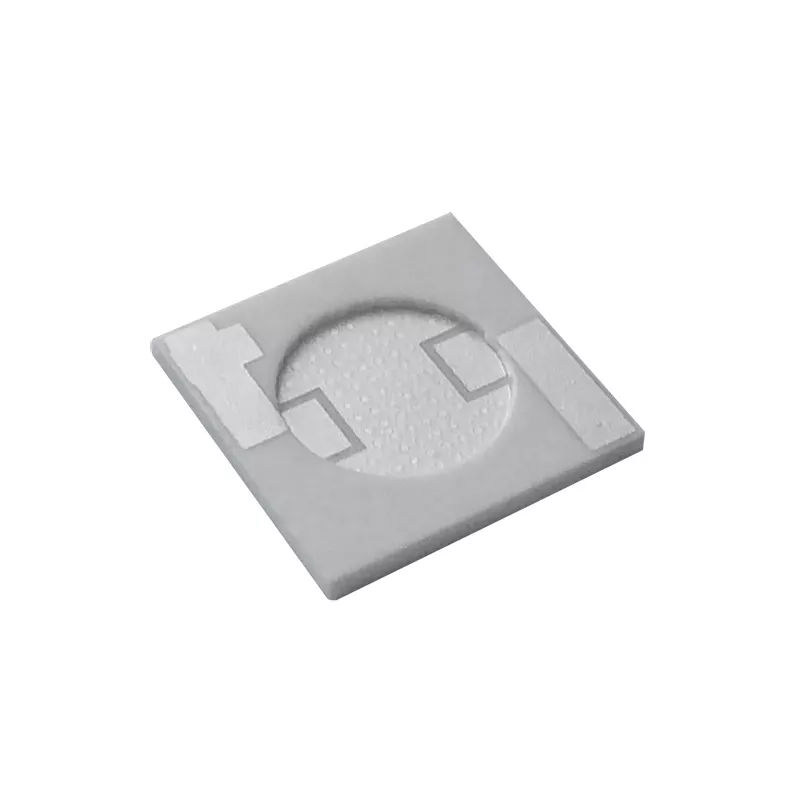 Aluminum nitride ceramic substrate suitable for LED heat dissipation