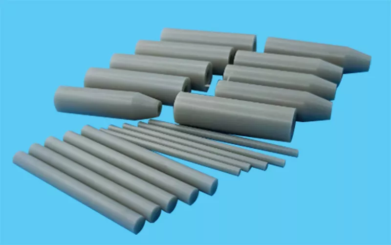 Aluminum nitride rods in various sizes