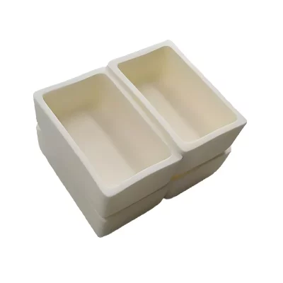 Taca ceramiczna z tlenku glinu o wymiarach dostosowanych do potrzeb klienta, o precyzyjnych wymiarach (100x100 mm do 500x500 mm) przeznaczona do sprzętu laboratoryjnego