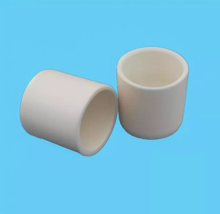 Alumina cylindrical crucible