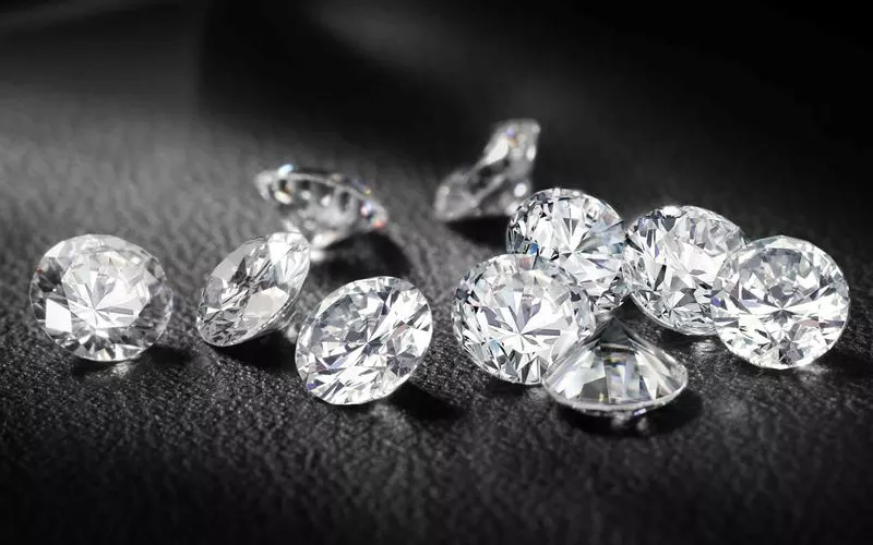 Cubic Zirconia for Decoration