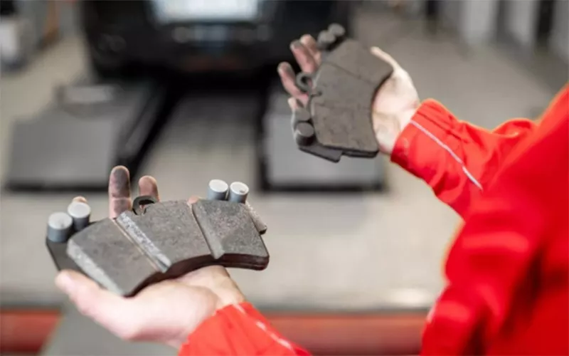 Neden Karbon Seramik Fren Balatalı Bir Araba Satın Almalısınız?