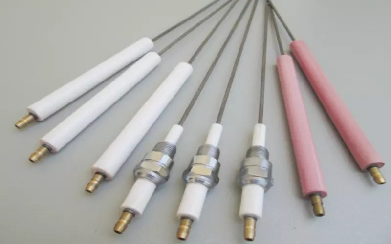 Fig 1., Ceramic ignition electrodes