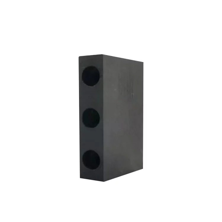 Silicon carbide block designed for high temperature industrial applications with excellent thermal stability