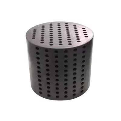 Silicon carbide heat exchange block with precision holes for efficient heat transfer in high temperature systems