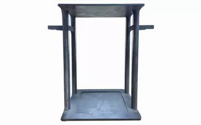 High temperature silicon carbide vertical wafer boat with excellent thermal stability