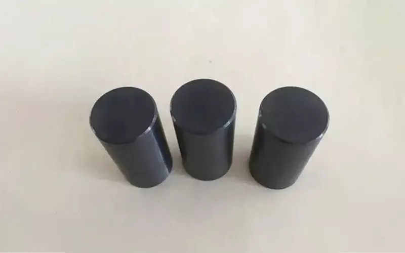 Silicon carbide ceramic plunger with high hardness and wear resistance for industrial applications