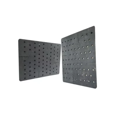 Silicon carbide tube sheet used in heat exchanger systems with excellent thermal and corrosion resistance