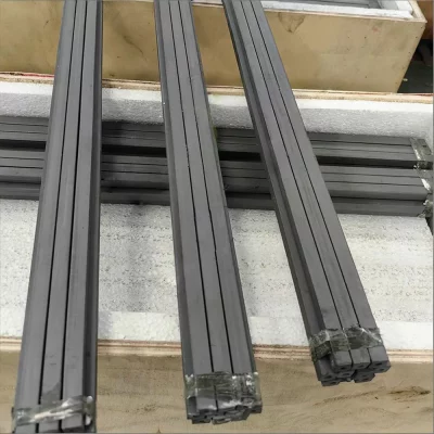 High-temperature resistant silicon carbide hanging rods are customizable.