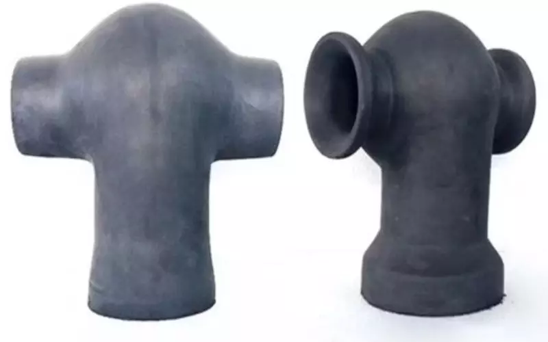 Silicon carbide nozzle assembly 