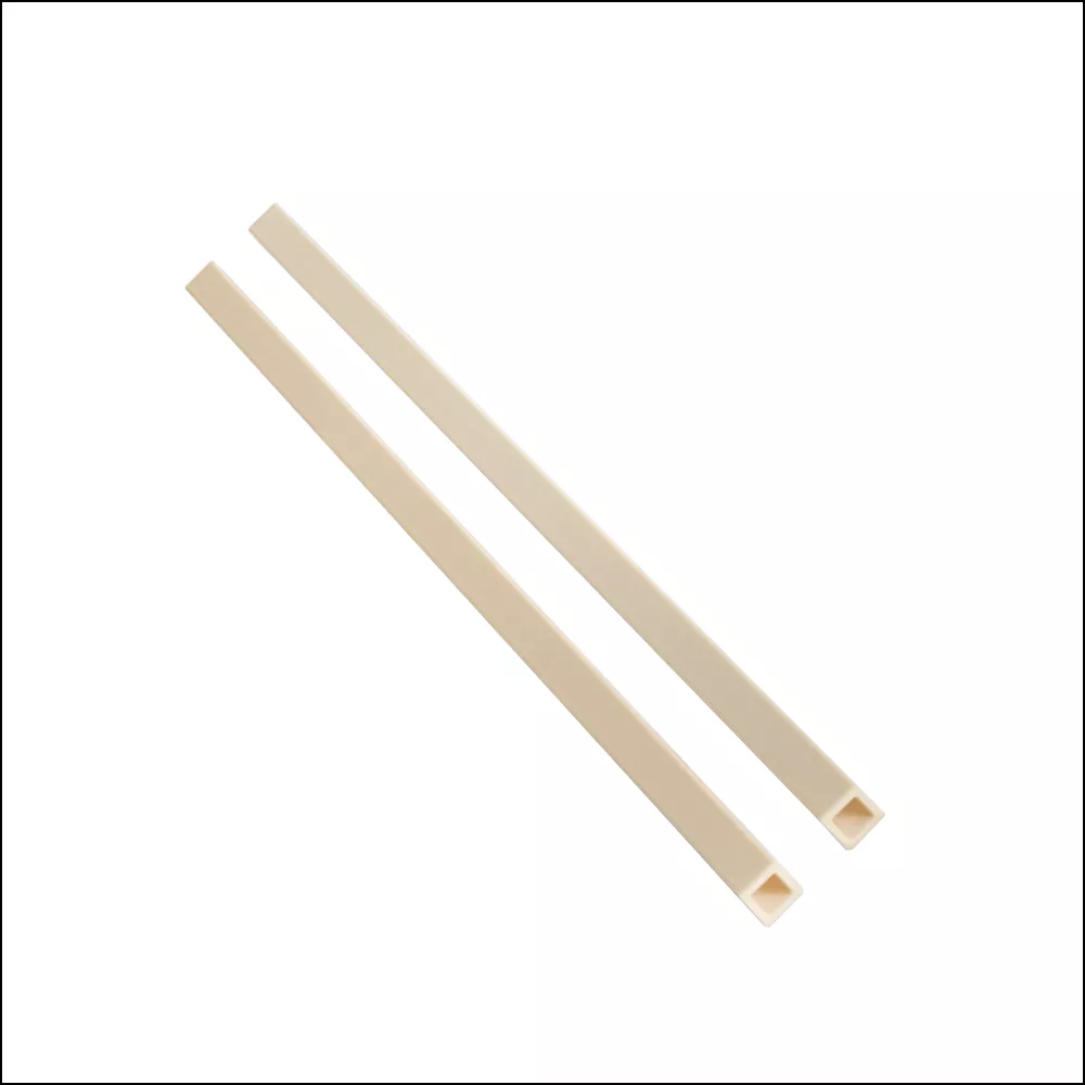 Ceramic square tubes for chemical use