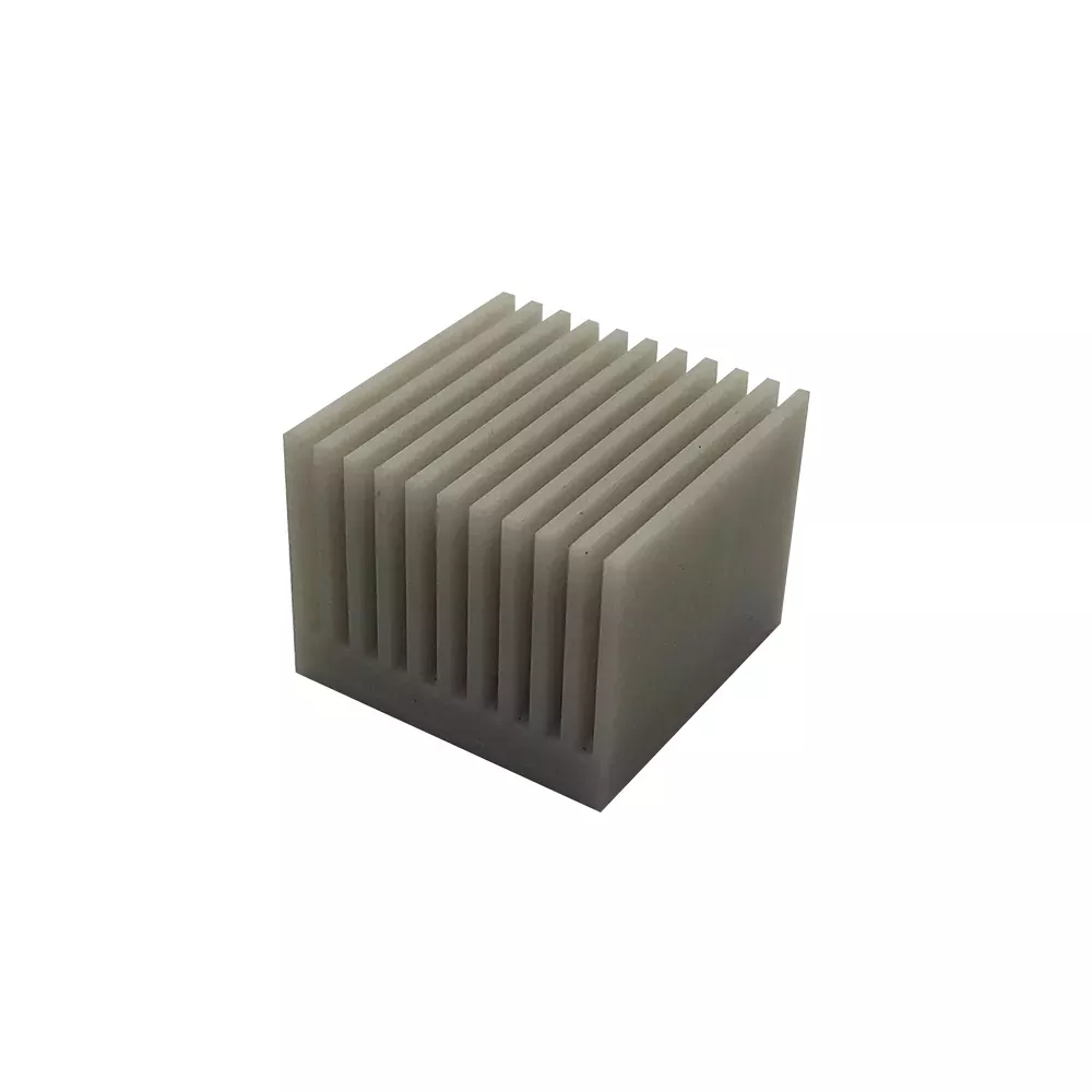 Aluminum nitride ceramic heat sink