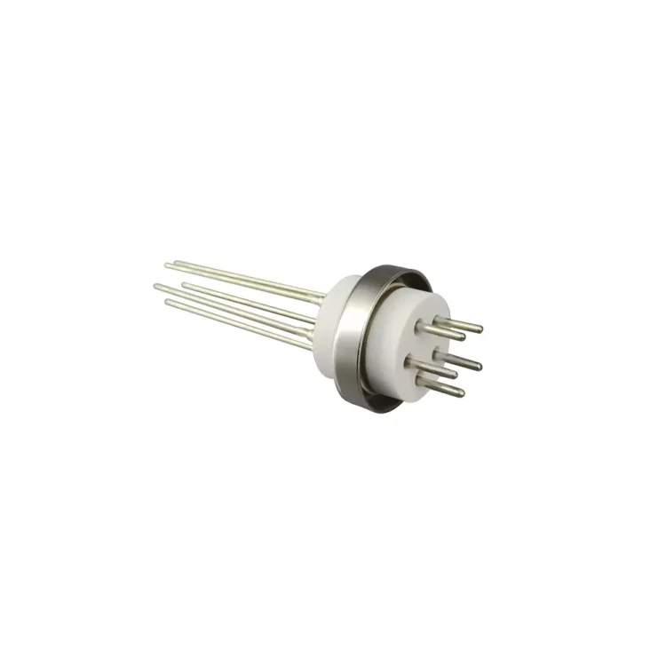 Zero-leakage vacuum-sealed feedthrough