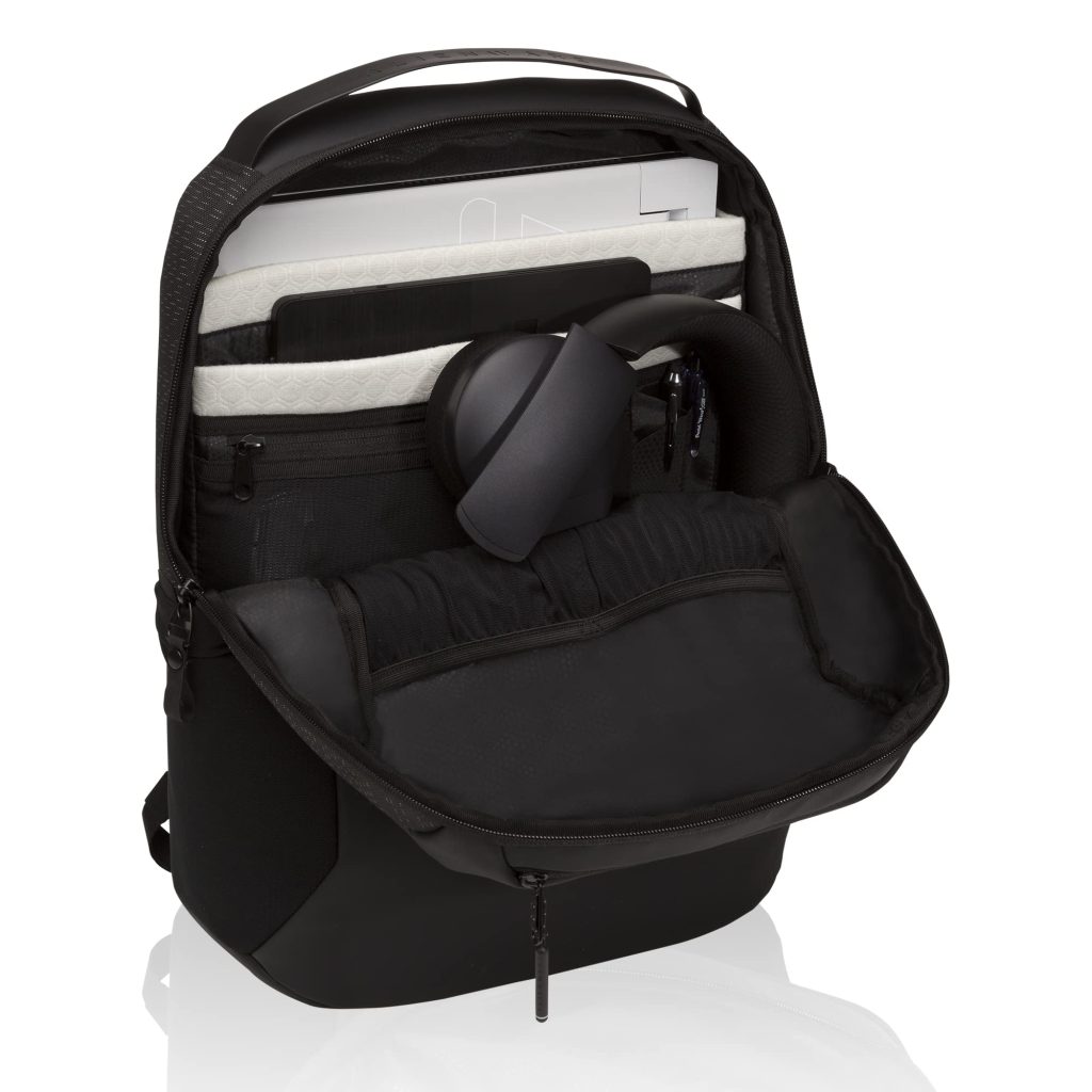 17-inch-Commuter-Backpack-02