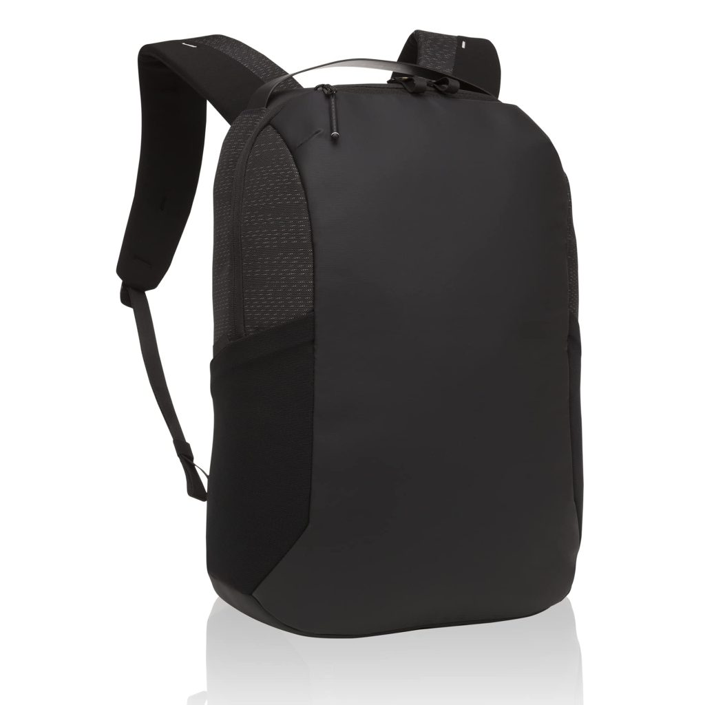 17-inch-Commuter-Backpack-06