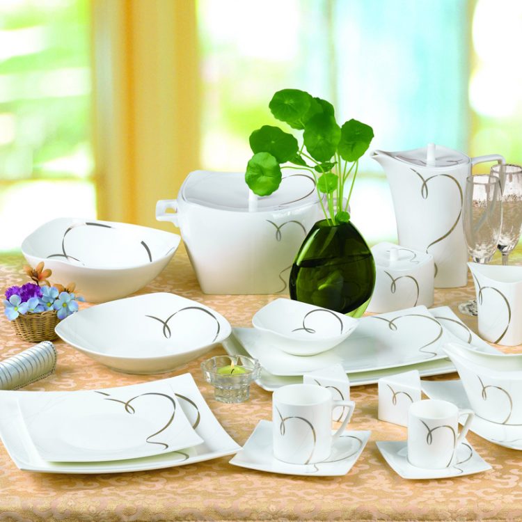 Bone china dinnerware sets