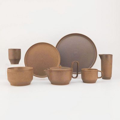 reactive stoneware dinnerware set