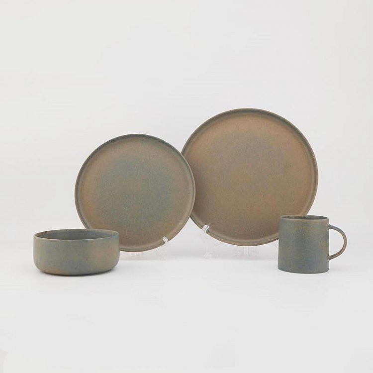 reactive stoneware dinnerware set