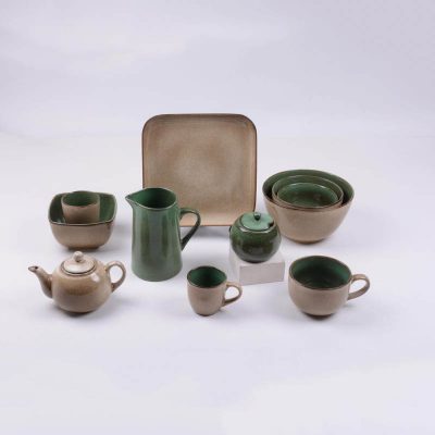 reactive stoneware dinnerware set