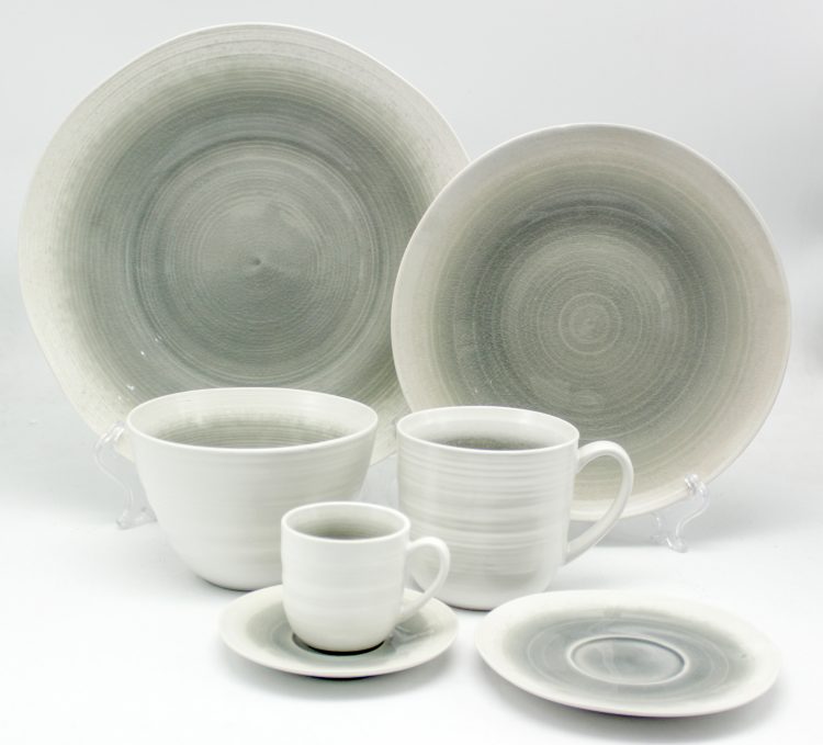 stoneware dinnerware sets