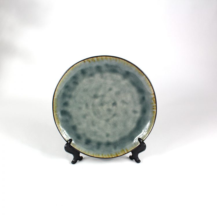 crackle glaze plate