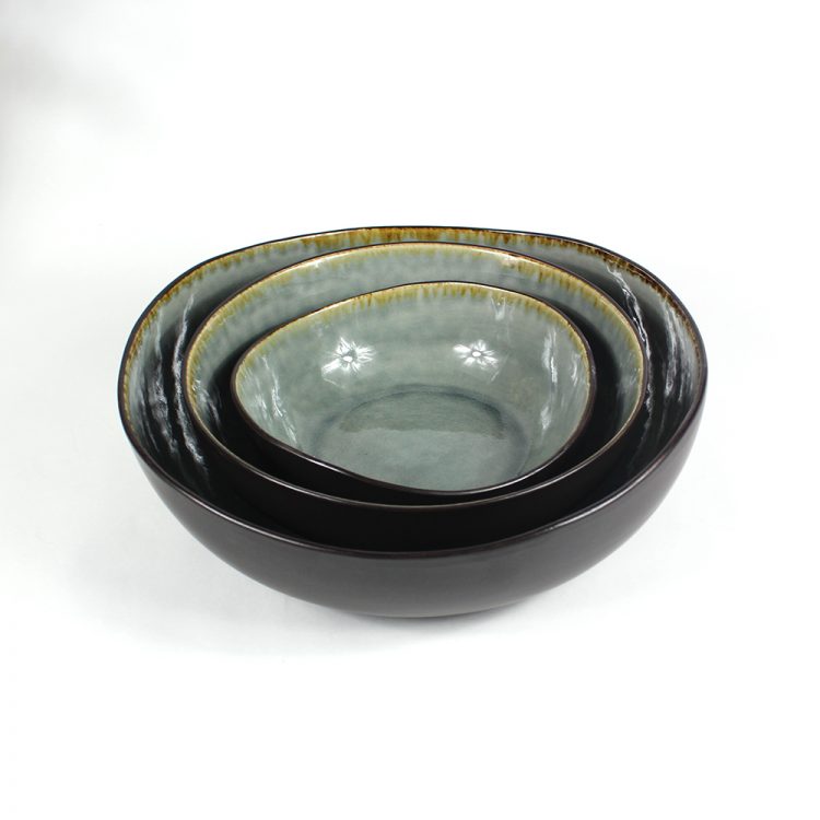 crackle glaze salad bowls