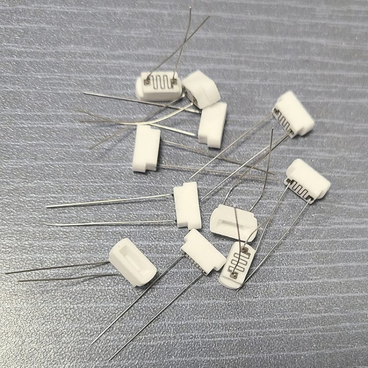 Porous vaporizer ceramic atomazing core,Porous ceramic atomazing core,Porous ceramic atomization core