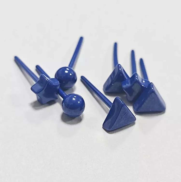 Dark_blue_ceramic_earrings