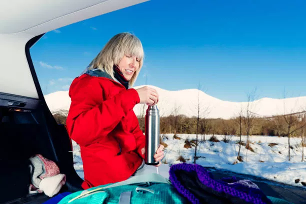 The Complete Guide to Building a Home Emergency Kit for Winter