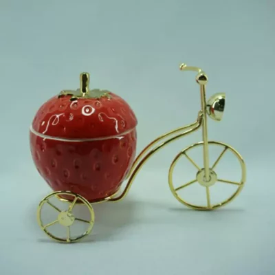 Hd7a69d988871408db3ee84c3937d83c0E_20250507150555_412