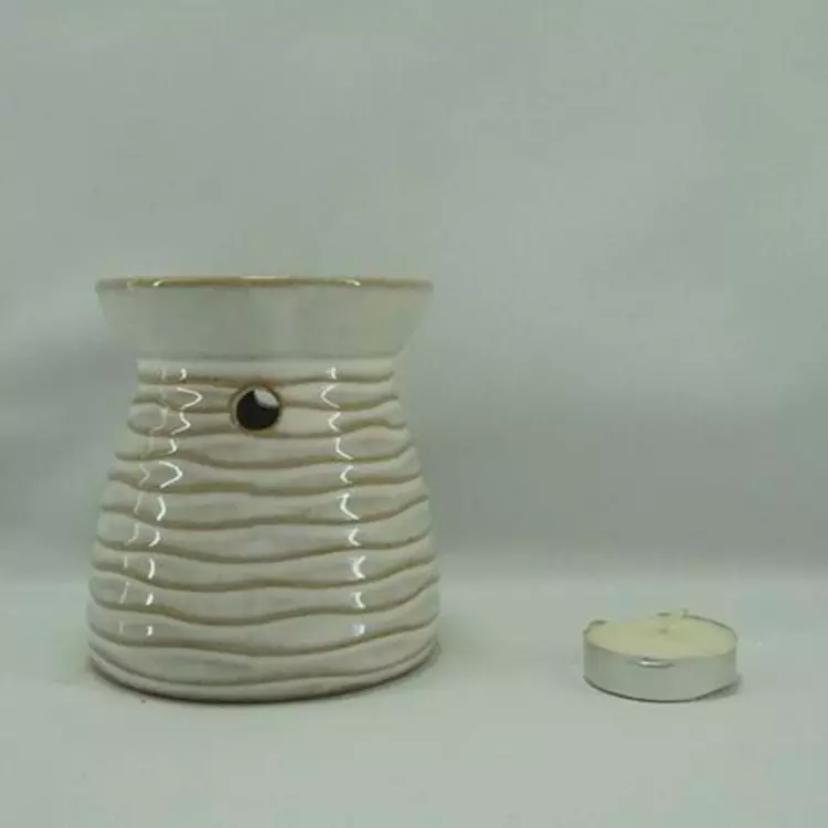 He6a23575f9b64ab2be6d3b05a135a561R_20250507151014_831