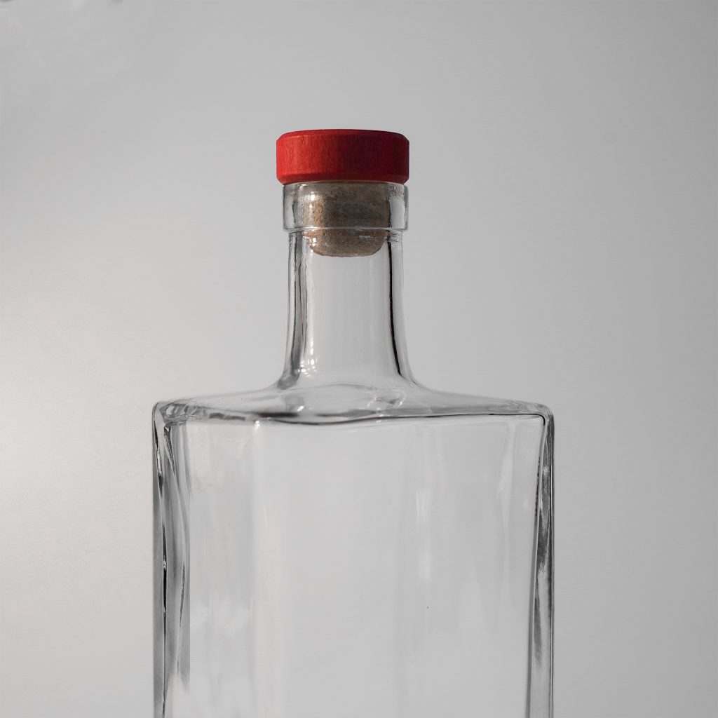 square 750ml whisky glass bottle