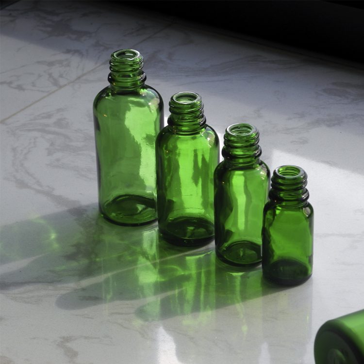 green Essential Oil  Dropper Bottle