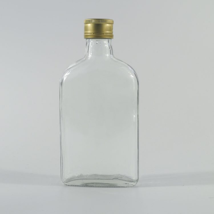 150ml  flat Transparent liquor bottle
