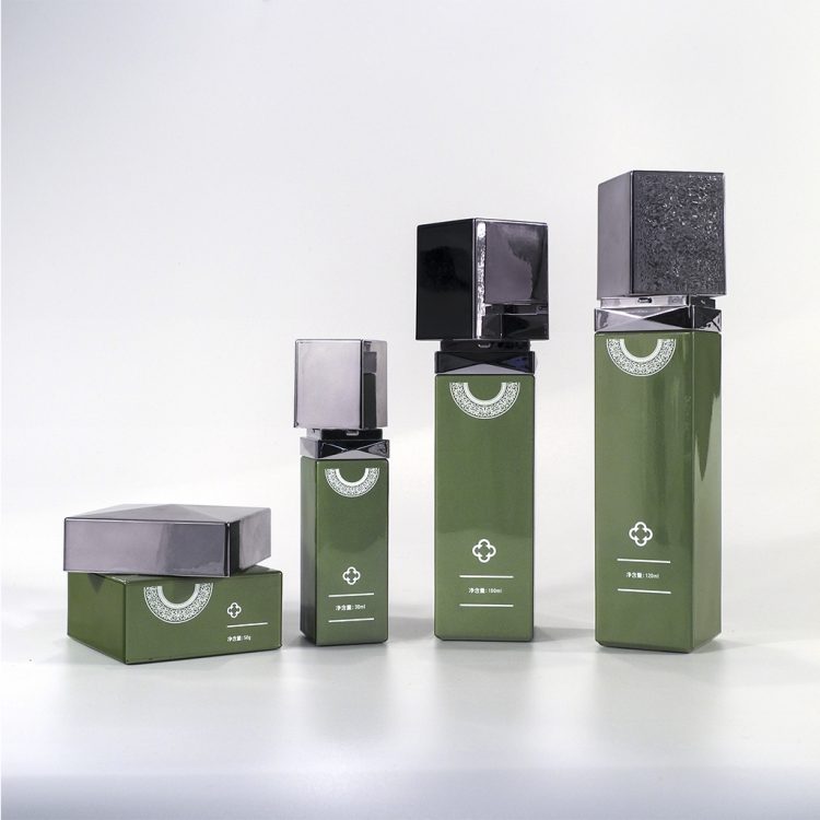 pump spray glass cosmetic bottle 02