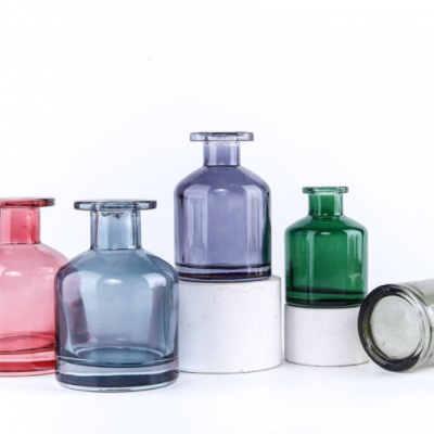 custom glass diffuser bottles