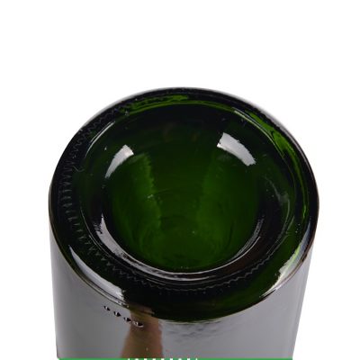 750ml green Glass Red Wine Bottle 01