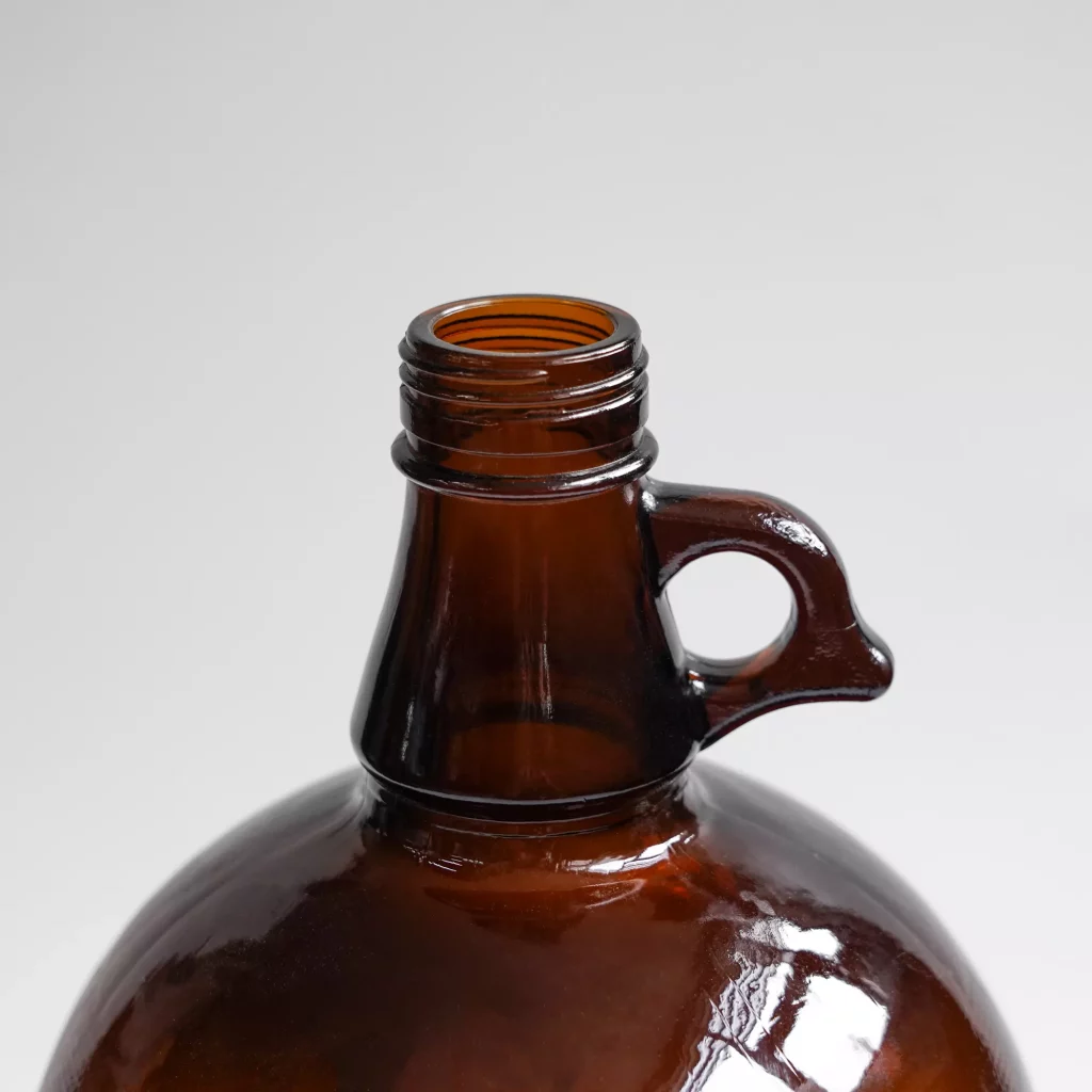 1 gallon glass growler
