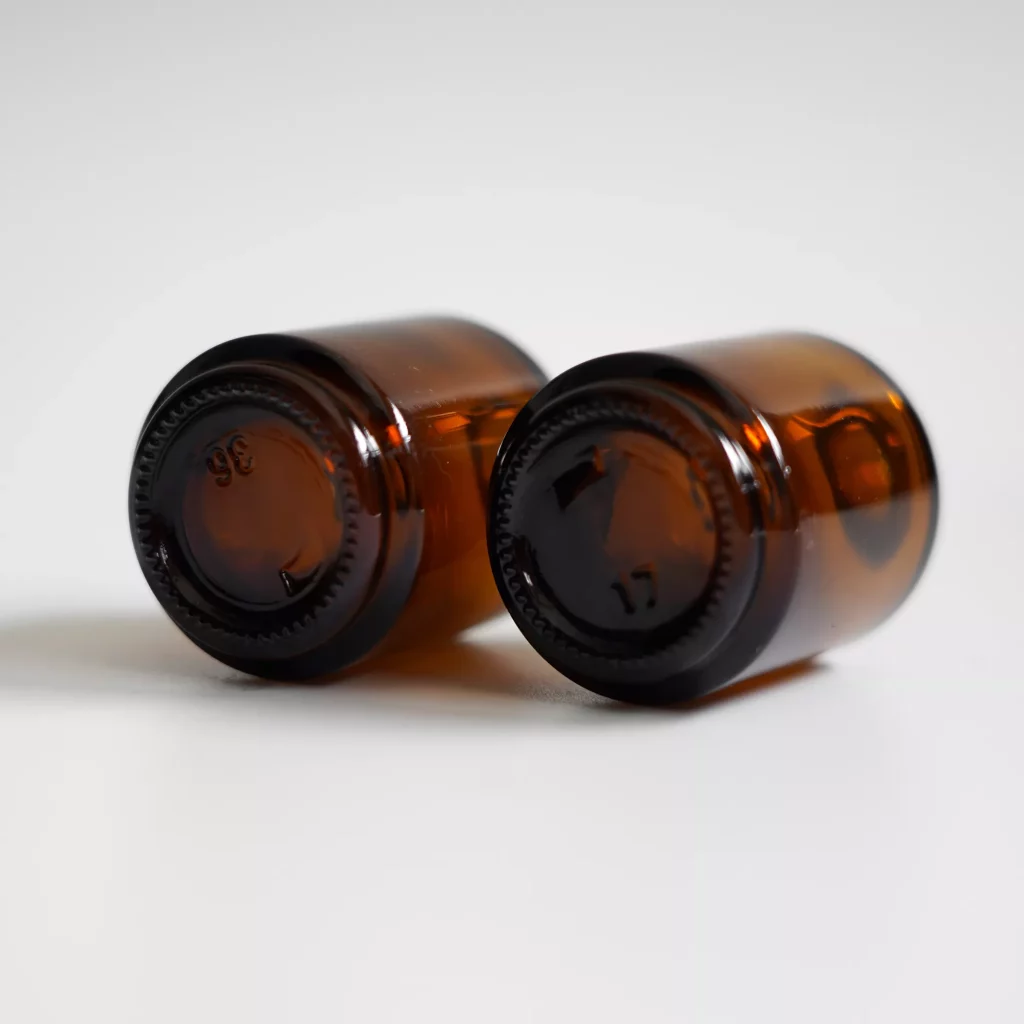 10ml round glass essential oil  bottle