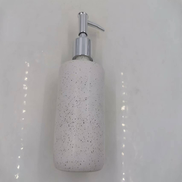 H4d7a36fe416a4c8bada2f5b2a7f5888bn