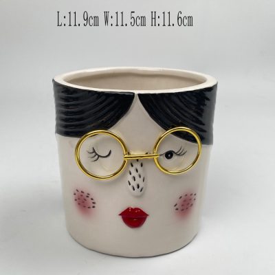 H6972ff0197f24433b679b50528b900f7n