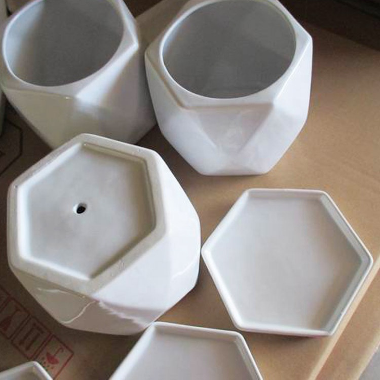 H8937b053fff44704b6a61431b0c7475e1