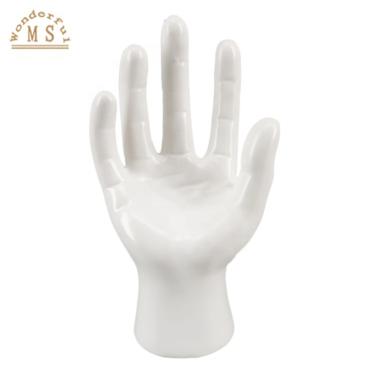 H8d669f1e4e7d40869dd8b30142a2929b1