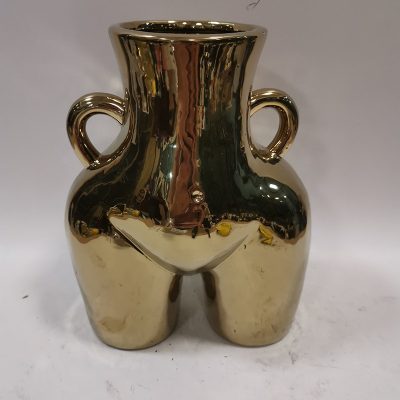 Hb21340cd98084543a9015204053d8c7b5