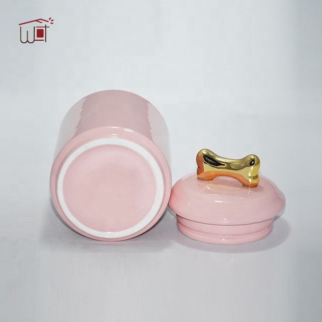 Hbd16a1365a014ef893e050ce7c272b3cO