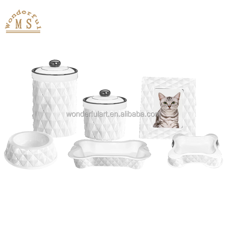 Hc95bd116712341df996d84404e8d35a2Q