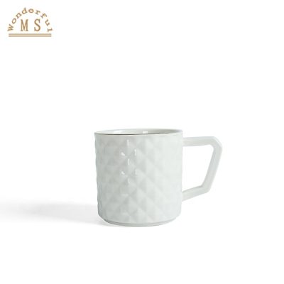 Hd0b9bc61aedd4eddb4a68a2e10a24184P